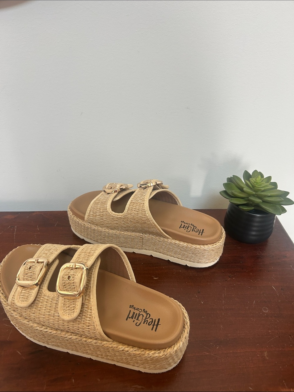 Hey Girl by Corkys - Woven Double-Buckle Platform sandals in Natural Tan size 7 - Picture 3 of 4